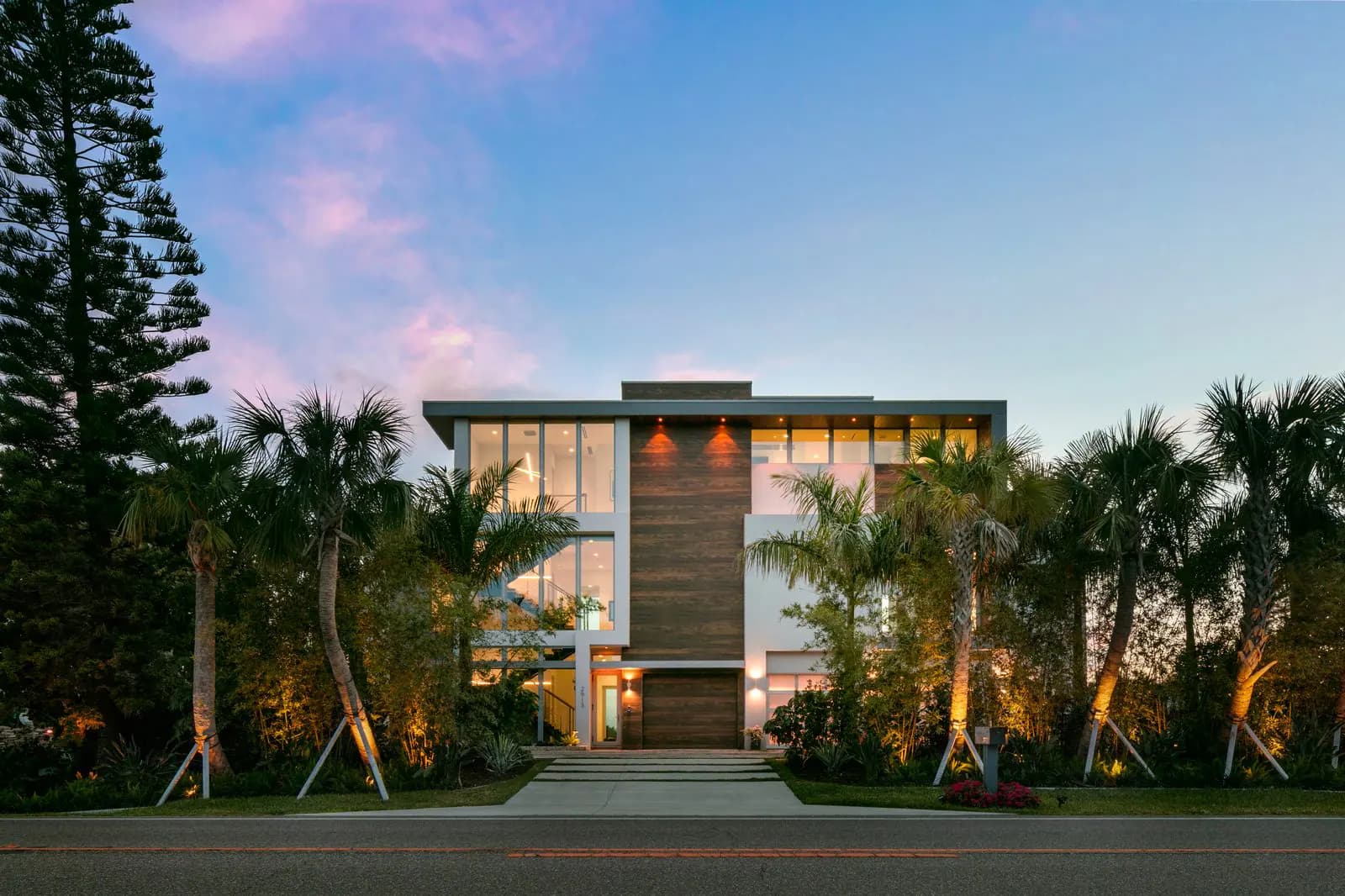 Beachfront Modern, a coastal, contemporary, modern home built by Voigt Brothers Construction