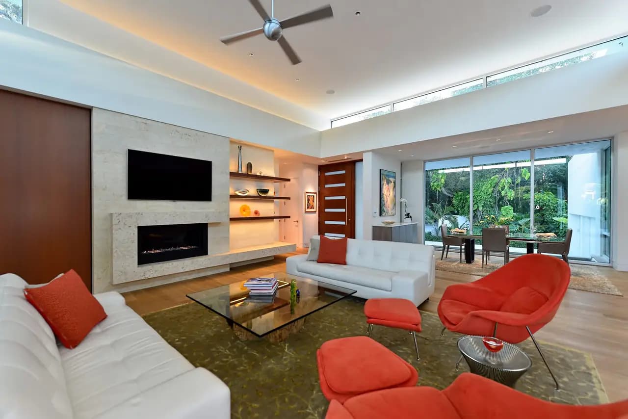 Thirty Oaks, view 3