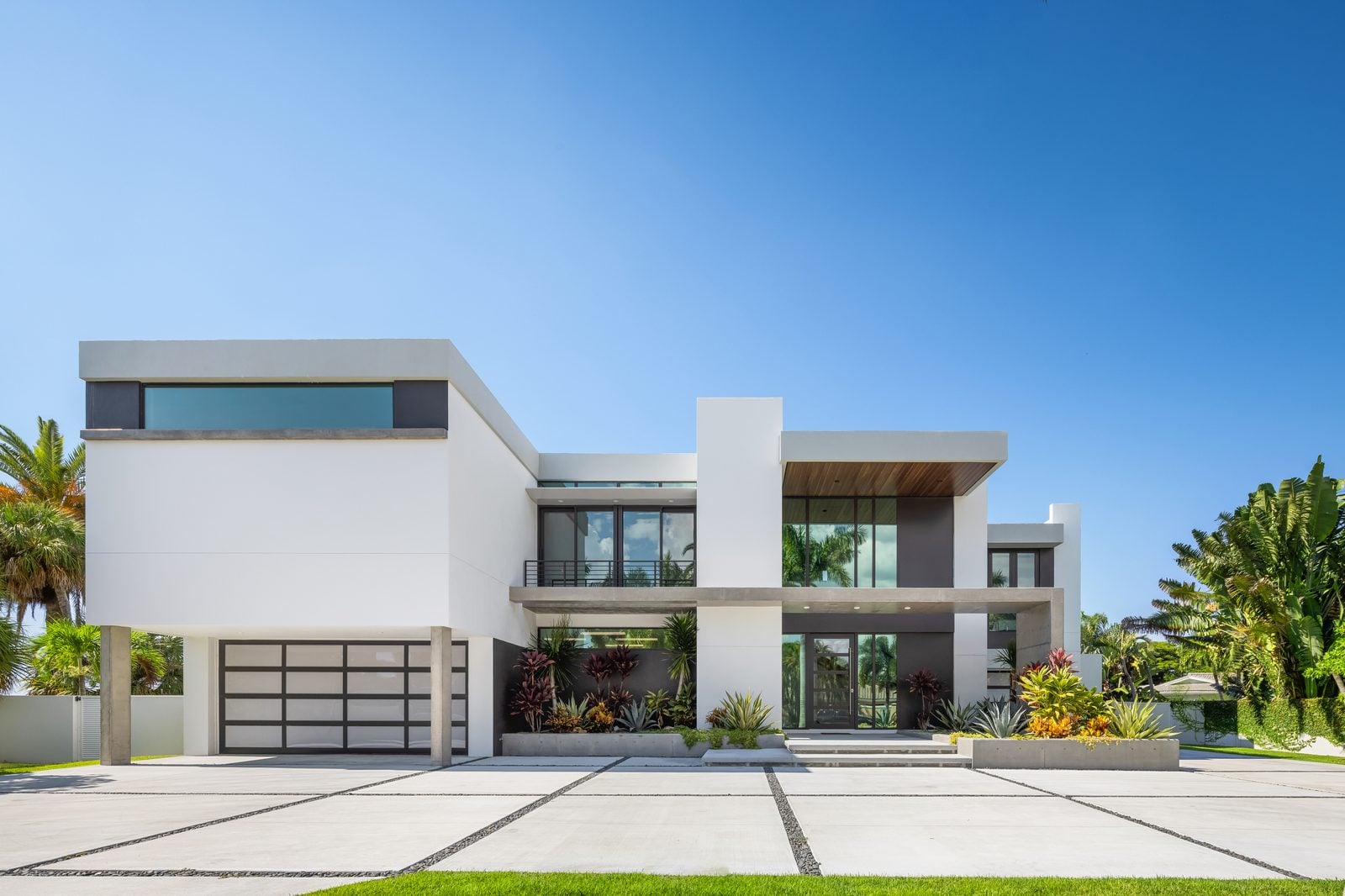 Skyframe, a custom home built by Voigt Brothers Construction, seen from the drive
